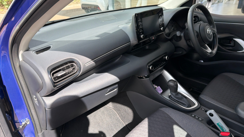 Toyota Yaris 1.5 Hybrid Icon 5dr CVT Hybrid Hatchback